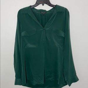 Green Long sleeve V Neck Blouse with Pockets
